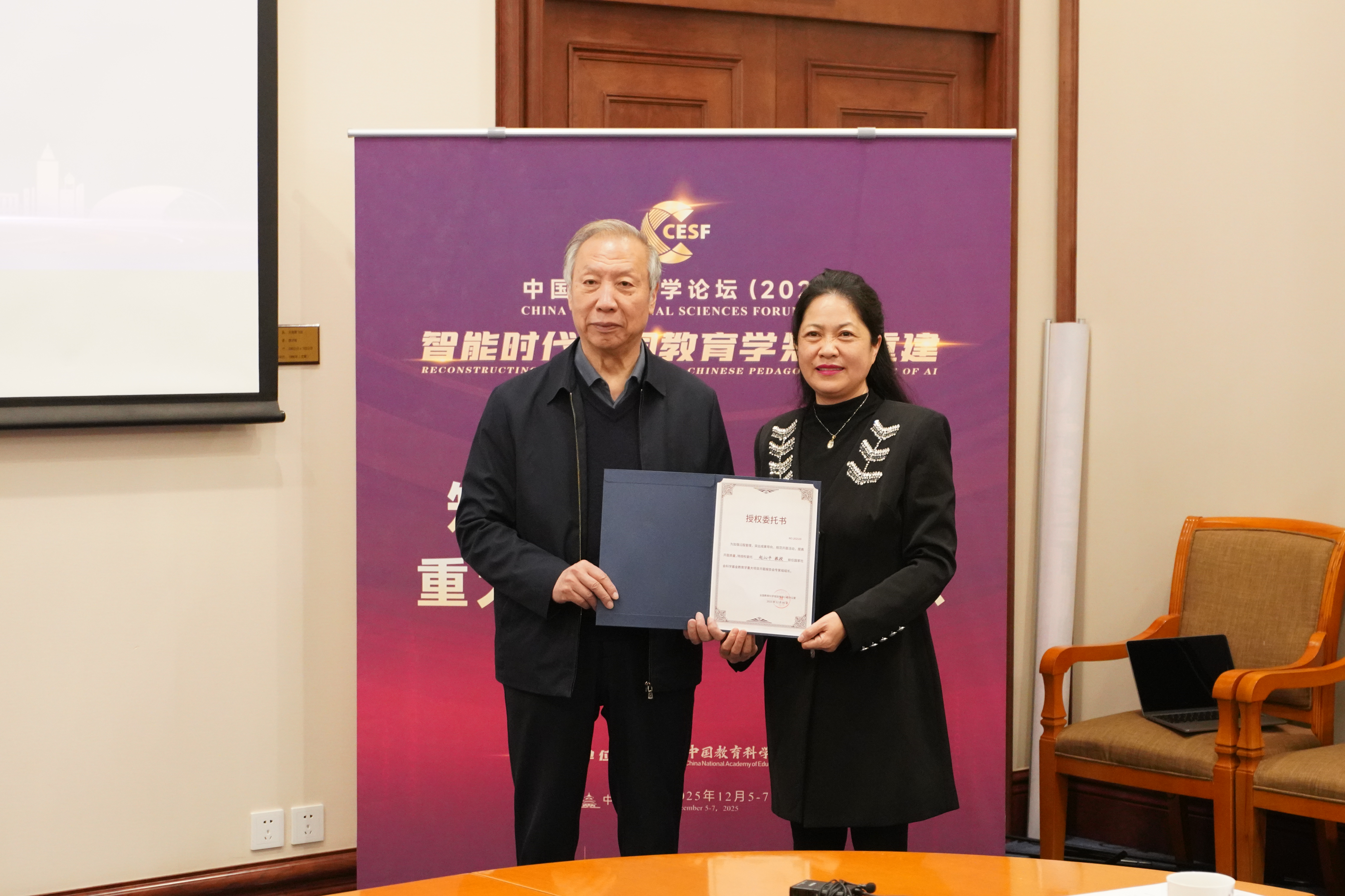 cf841c76bec5b16f7fdc939fb199e027.jpg
